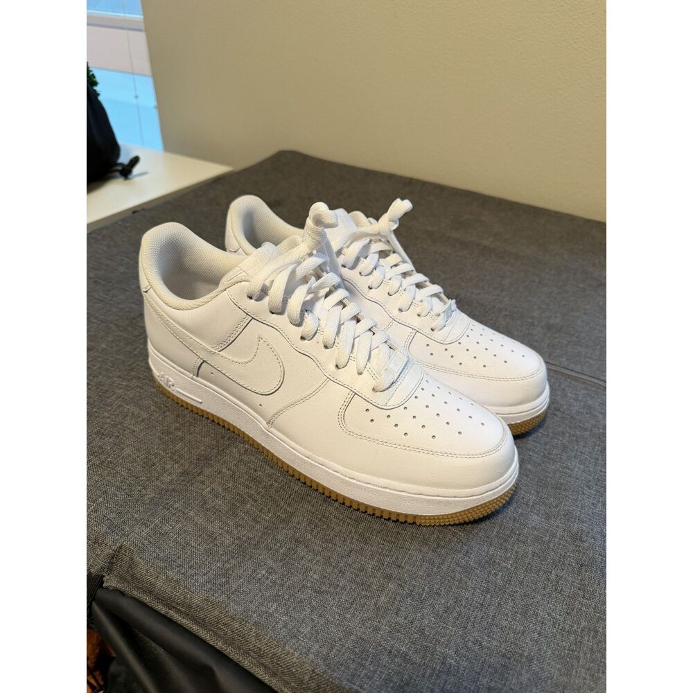 Nike Air Force 1 Low White Gum Sole Size 11 Mens